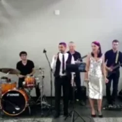 В Целинбурге провели банкет с живой музыкой: видео